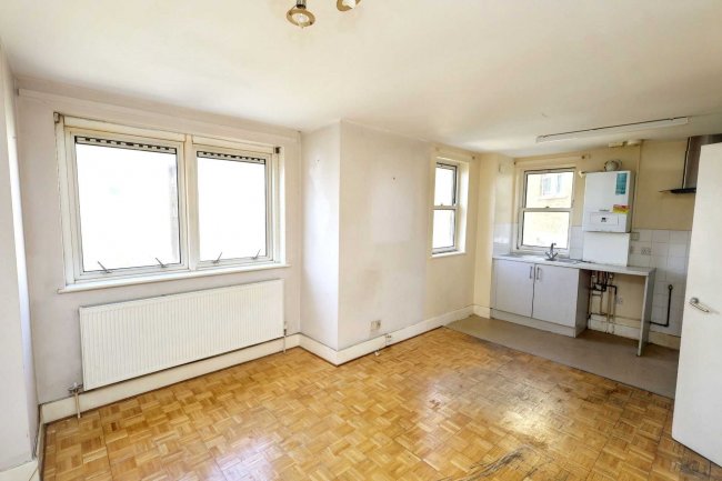 Flat 12, 22-24 Great Western Road, London W9 3NN 6