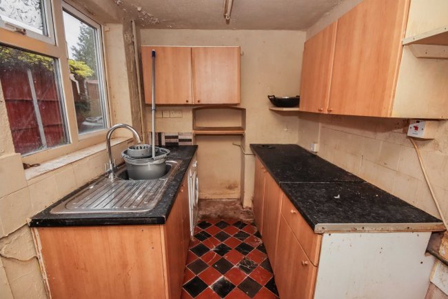 9 Spalding Road, Bourne, Cambridgeshire, PE10 9LE 8