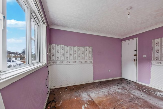 26 Elliott Drive, Felling, Gateshead, Tyne and Wear, NE10 9QY 5