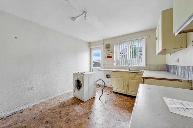 26 Elliott Drive, Felling, Gateshead, Tyne and Wear, NE10 9QY 5