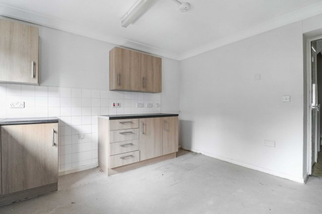 35 Elliott Drive, Felling, Gateshead, Tyne and Wear, NE10 9QZ 4