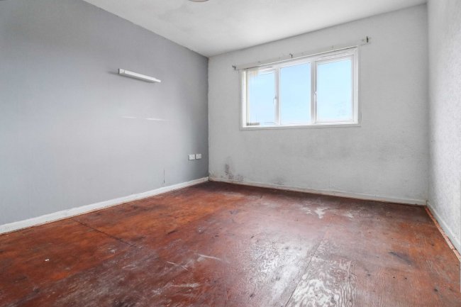 35 Elliott Drive, Felling, Gateshead, Tyne and Wear, NE10 9QZ 4