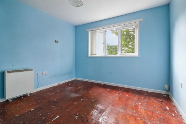 35 Elliott Drive, Felling, Gateshead, Tyne and Wear, NE10 9QZ 4