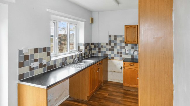 138 Ellerburn Avenue, Hull, East Yorkshire, HU6 9RN 6