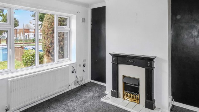 138 Ellerburn Avenue, Hull, East Yorkshire, HU6 9RN 6