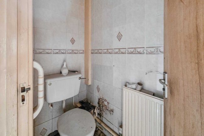 2 Irvine Close, Bispham, Blackpool, Lancashire, FY2 0XZ 5