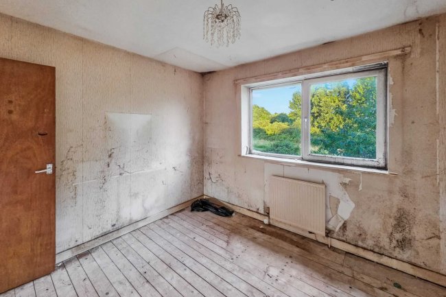 2 Irvine Close, Bispham, Blackpool, Lancashire, FY2 0XZ 5