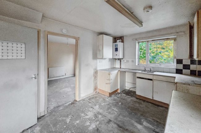 2 Irvine Close, Bispham, Blackpool, Lancashire, FY2 0XZ 5