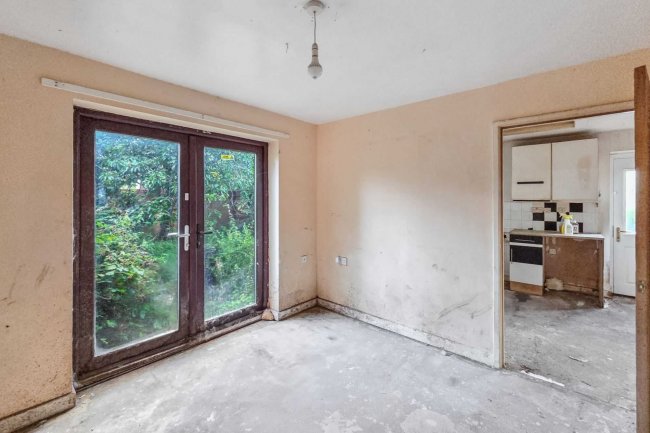 2 Irvine Close, Bispham, Blackpool, Lancashire, FY2 0XZ 5