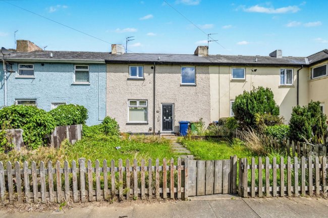 21 The Fleet, Redcar, Cleveland, Middlesbrough, TS10 5PF 8