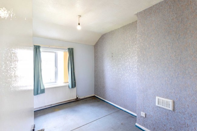 21 The Fleet, Redcar, Cleveland, Middlesbrough, TS10 5PF 8