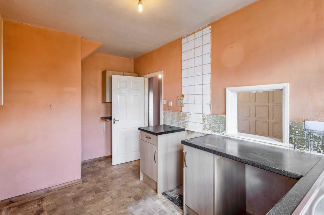 21 The Fleet, Redcar, Cleveland, Middlesbrough, TS10 5PF 8