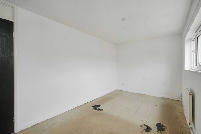 11 Tedburn Drive, Mansfield, Nottinghamshire, NG18 4QE 8