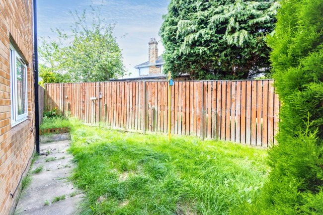 45 Shelley Grove, Bradford, West Yorkshire, BD8 0JZ 3