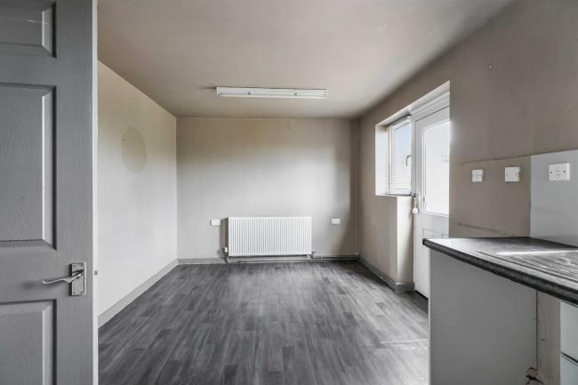 4 James Avenue, Great Harwood, Blackburn, Lancashire, BB6 7ND 5