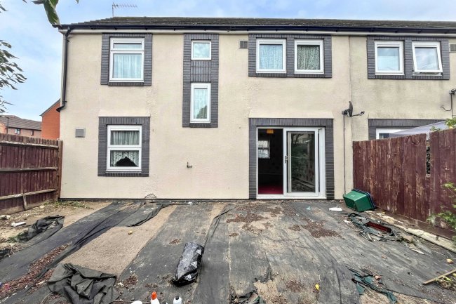 20 Elsworth Close, Feltham, Middlesex, TW14 8SF 7