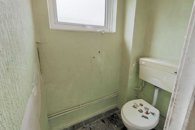 23 Redruth Drive, Mansfield, Nottinghamshire, NG18 4QB 9