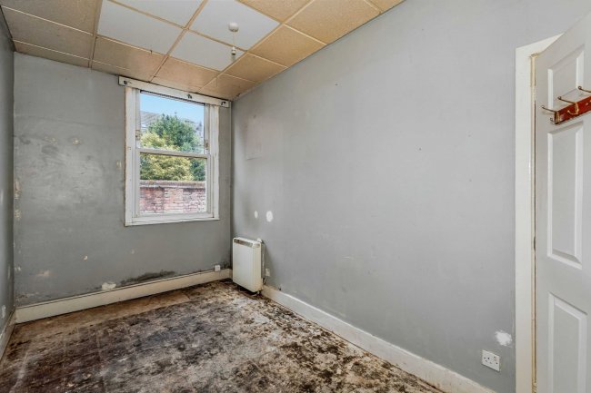 Flat 3, 75 Shakespeare Road, Bedford, Bedfordshire, MK40 2DW 3