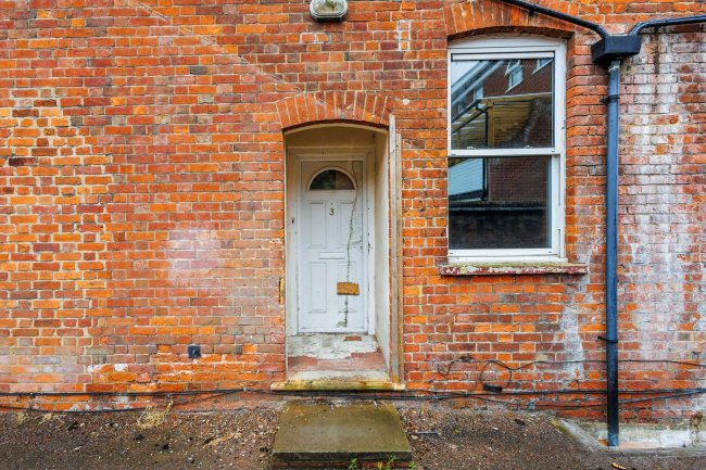 Flat 3, 75 Shakespeare Road, Bedford, Bedfordshire, MK40 2DW 3