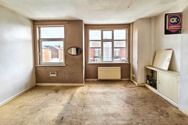 Flat 2, 44 Laindon Road, Longsight, Manchester, M14 5DP 4