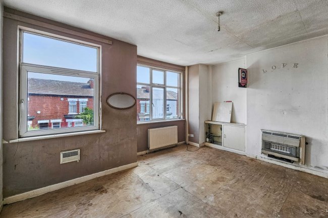 Flat 2, 44 Laindon Road, Longsight, Manchester, M14 5DP 4