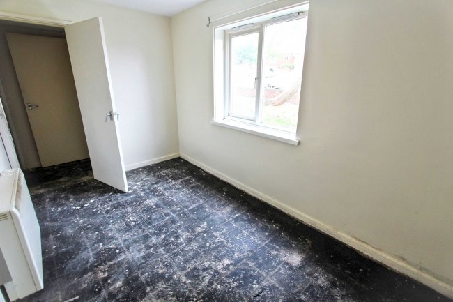 42 Queen Street, Doncaster, South Yorkshire, DN4 8AB 7