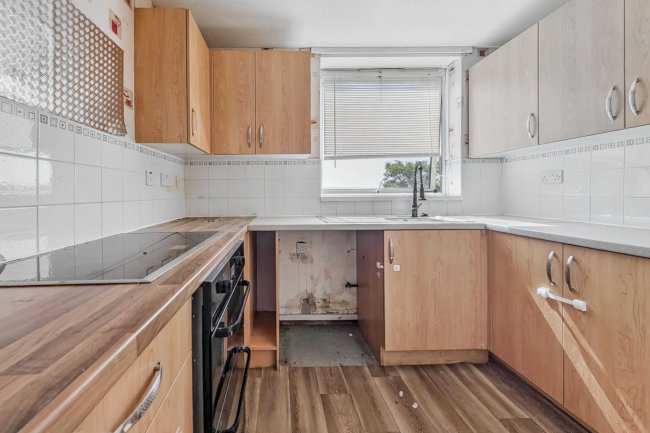 Flat 42, Benwell Close, Benwell Grange, Newcastle Upon Tyne, NE15 6RZ 10