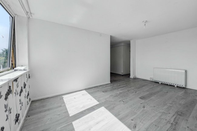 Flat 42, Benwell Close, Benwell Grange, Newcastle Upon Tyne, NE15 6RZ 10