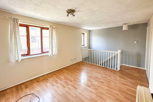 16 Loughman Close, Kingswood, Bristol, BS15 4BZ 5