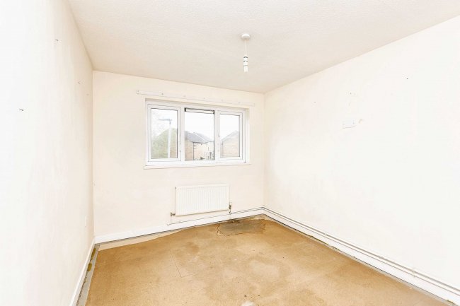 46 & 48 Browney Path, Bedford, Bedfordshire, MK41 7XH 3