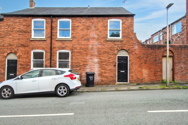 39 Coronation Street, Macclesfield, Cheshire, SK11 7PQ 8