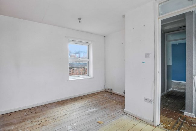 39 Coronation Street, Macclesfield, Cheshire, SK11 7PQ 8