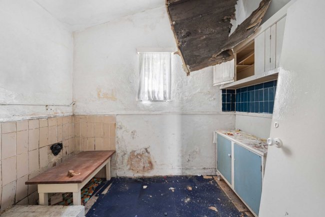 13 Fishers Lane, Chiswick, London, W4 1RX 8