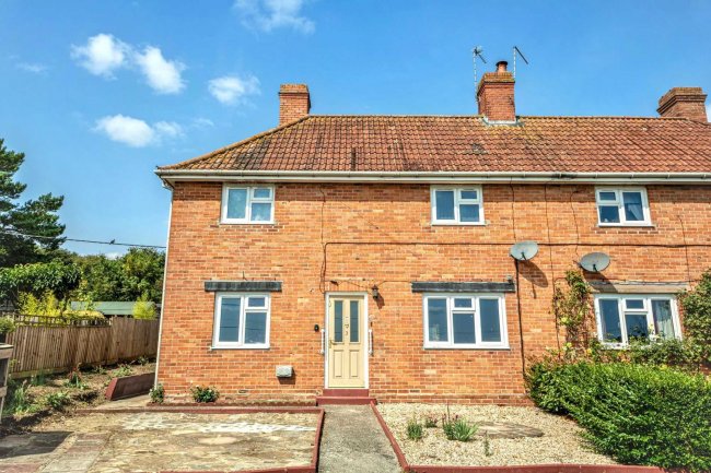 3 Landseer, North Cheriton, Templecombe, Somerset, BA8 0AS 9