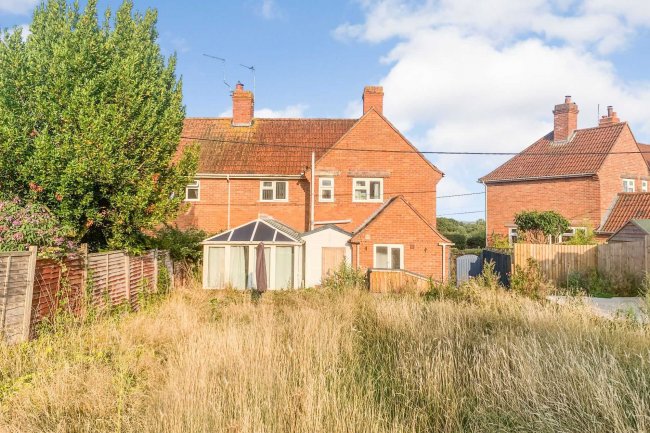 3 Landseer, North Cheriton, Templecombe, Somerset, BA8 0AS 9