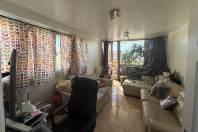 148 Eynsham Drive, Abbey Wood, London, SE2 9PT 2