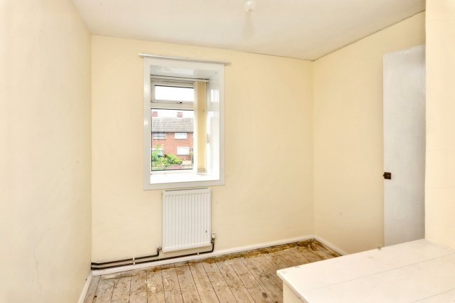 61 Harris Crescent, Needingworth, St. Ives, Cambridgeshire, PE27 4TE 5