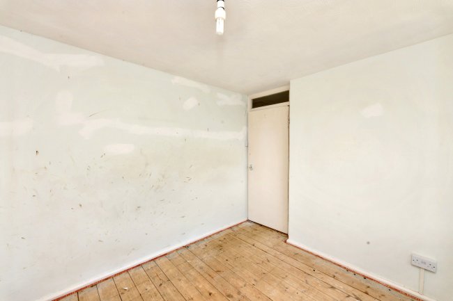 61 Harris Crescent, Needingworth, St. Ives, Cambridgeshire, PE27 4TE 5