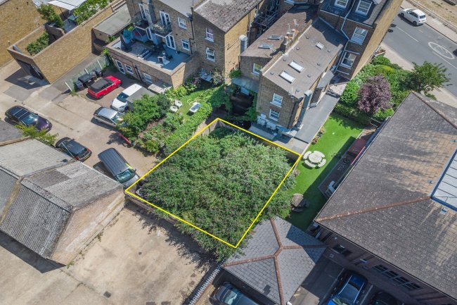 Rear 86-88, The Green, Twickenham, TW2 5AG 9