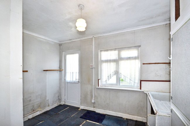 66 Beechcroft Avenue, Harrow, Middlesex, HA2 7JG 2