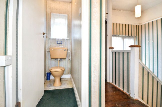 66 Beechcroft Avenue, Harrow, Middlesex, HA2 7JG 2