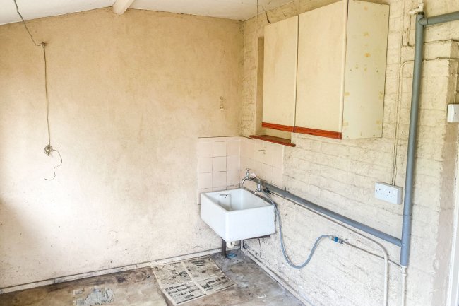 11 Alfred Street, Taunton, TA1 3HU 6