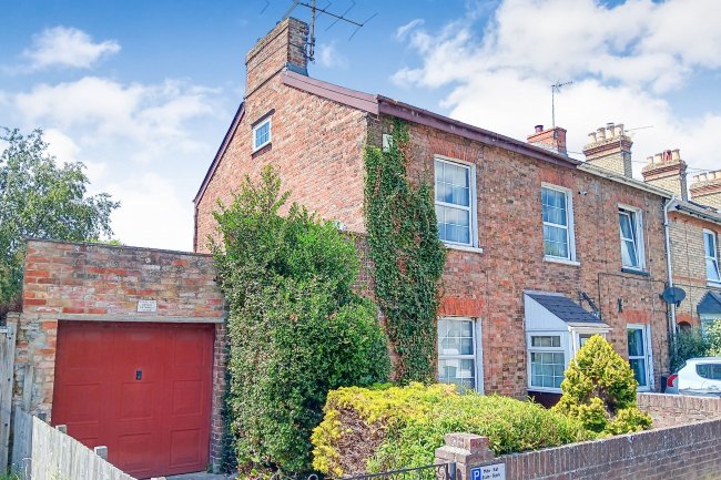 11 Alfred Street, Taunton, TA1 3HU 6