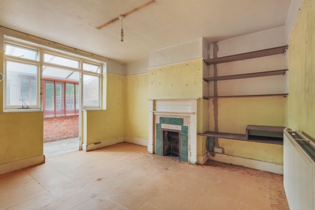 89 Elmbridge Road, Gloucester, Gloucestershire, GL2 0PG 7