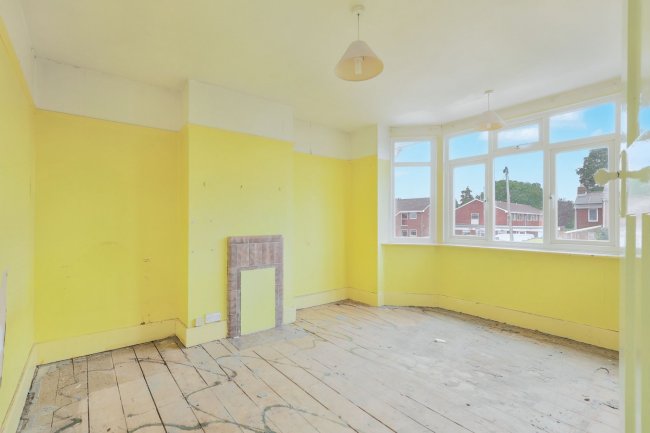 89 Elmbridge Road, Gloucester, Gloucestershire, GL2 0PG 7