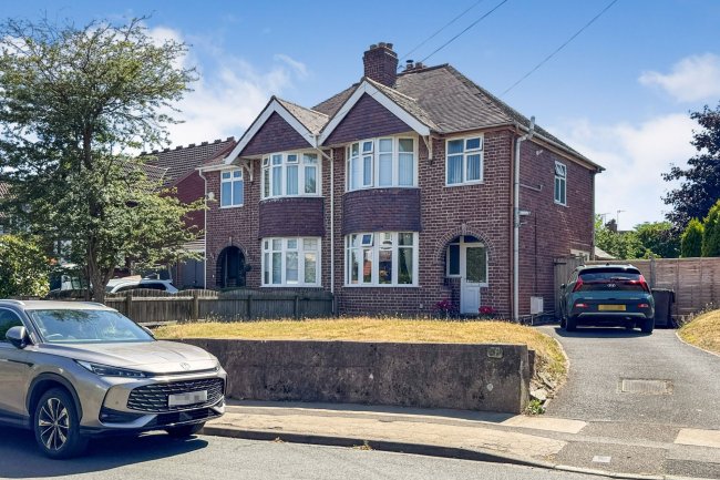 88 Crabtree Lane, Bromsgrove, Worcestershire, B61 8PA 6