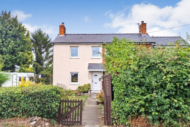 4 Aylton Court Cottages, Nr Ledbury, Hereforshire, HR8 2QH 2