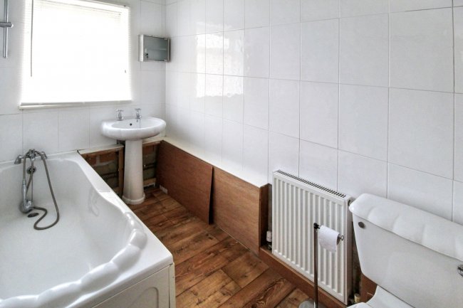 23 Causeway Crescent, Totton, Southampton, SO40 3AZ 4