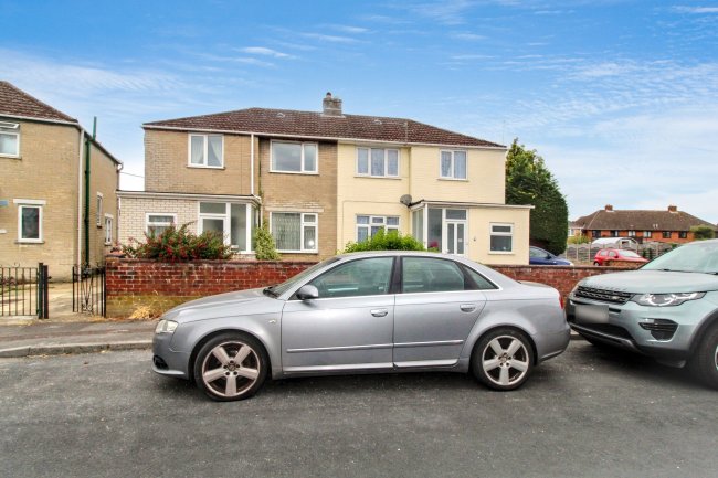 23 Causeway Crescent, Totton, Southampton, SO40 3AZ 4