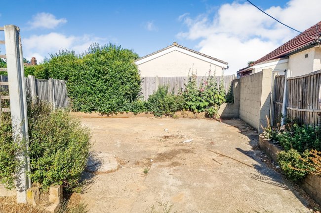 Land to the Rear of 61 Frederick Road, Rainham, Essex, RM13 8NR 8